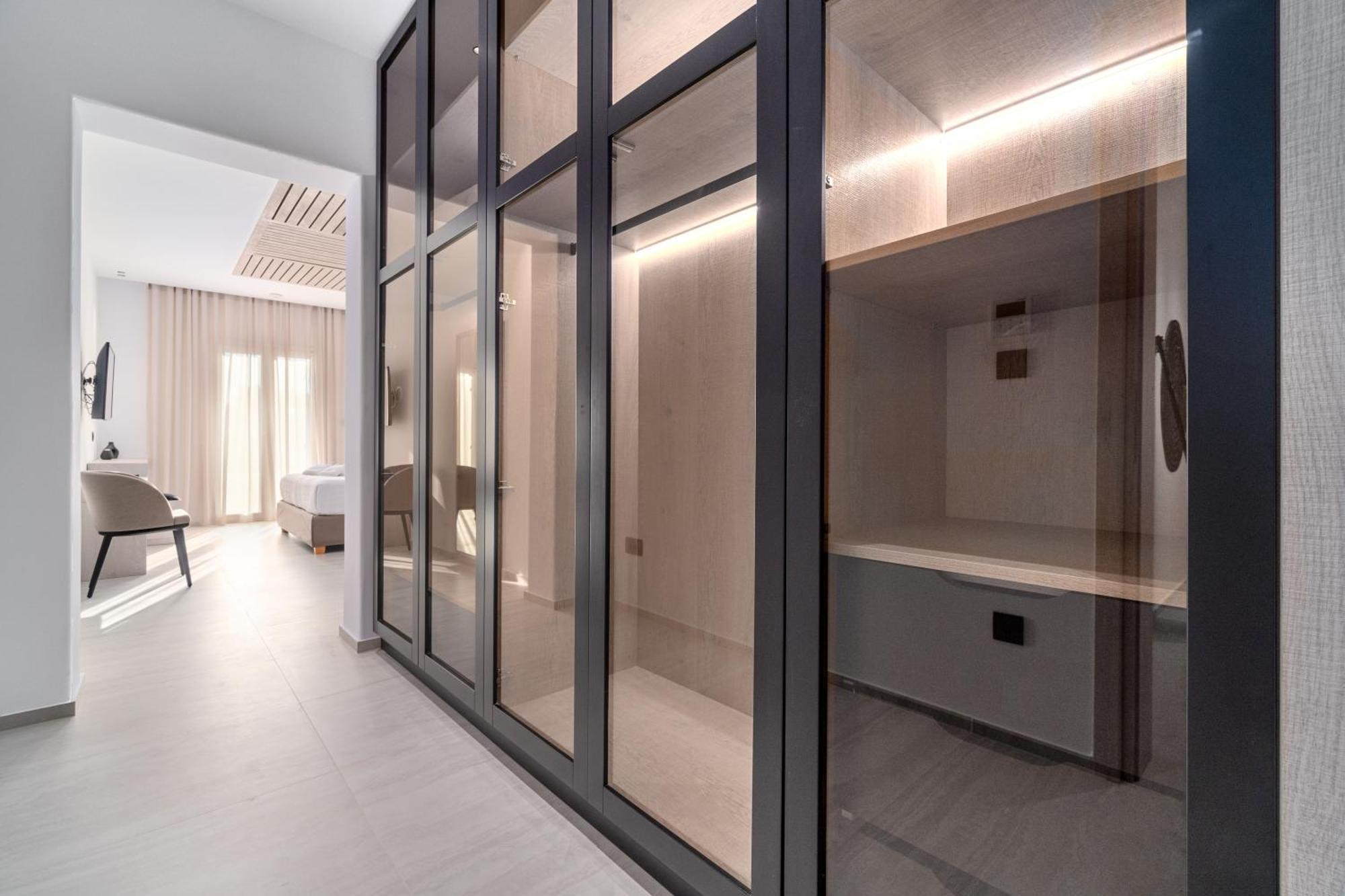 Le Ciel Suites & Villas Mykonos Town Buitenkant foto